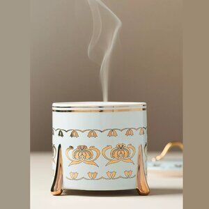 NEW The Met x Anthropologie Floral Sueded Rose Ceramic Candle - Blue